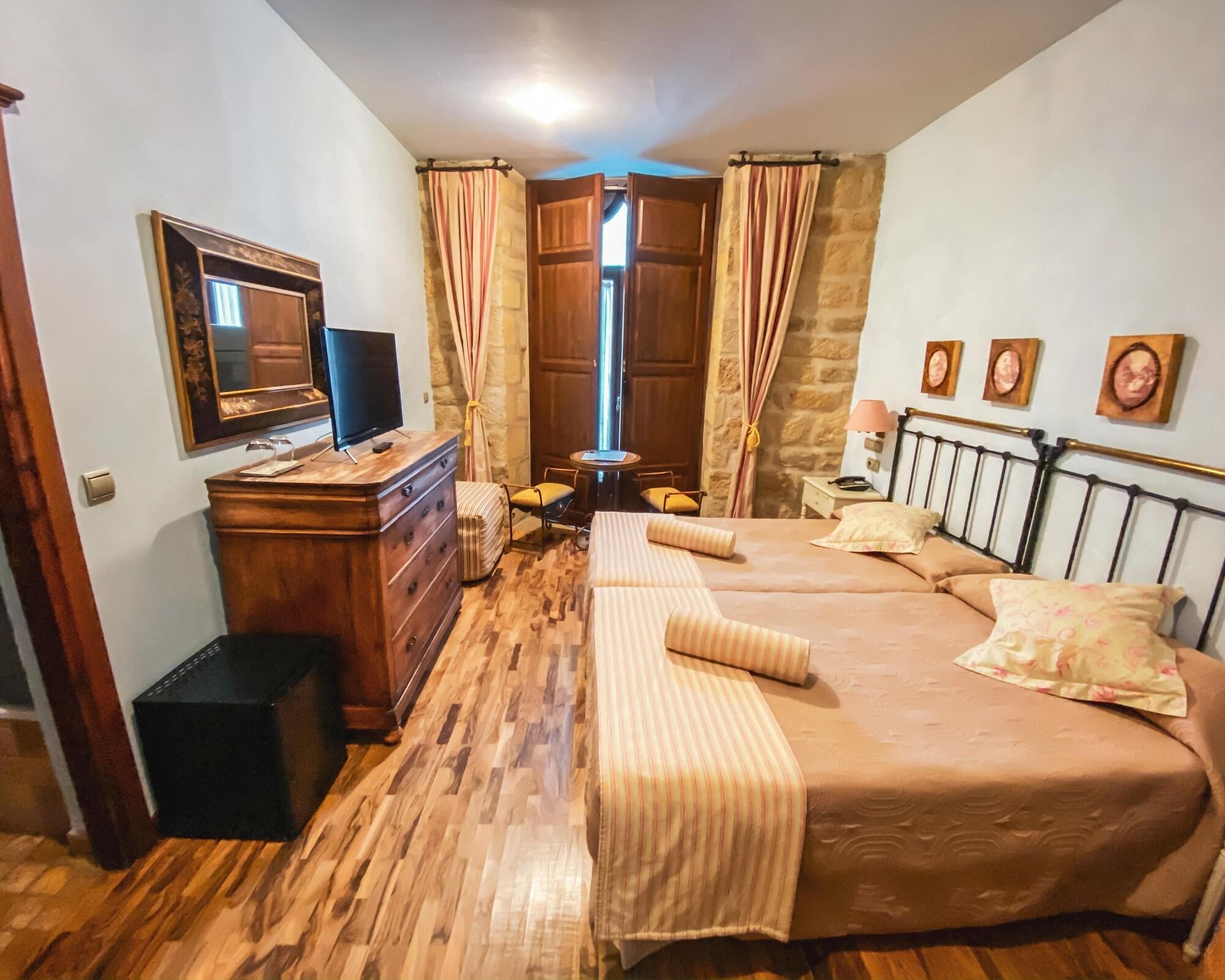 Hotel Cetina Palacio De Los Salcedo بايثا المظهر الخارجي الصورة