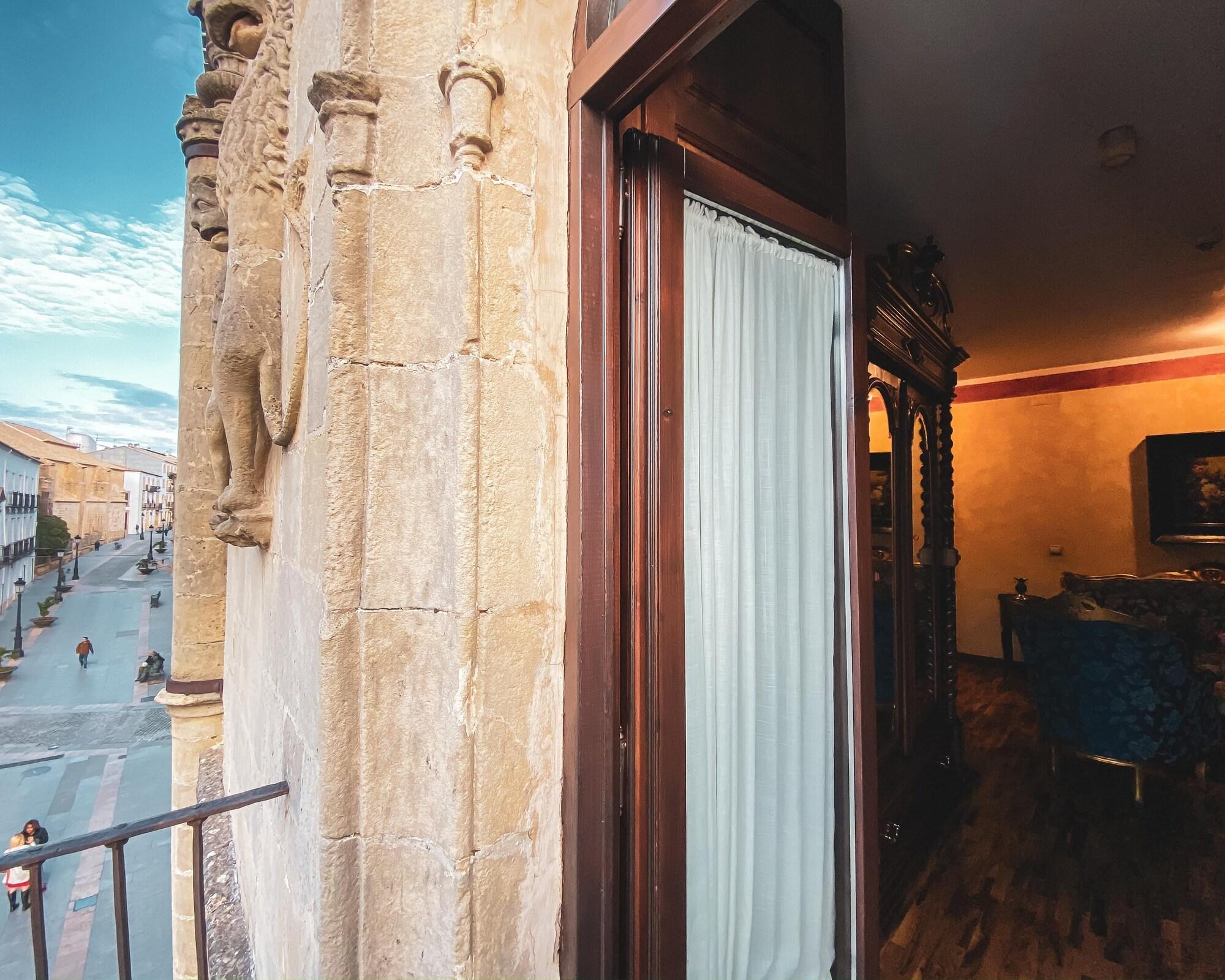 Hotel Cetina Palacio De Los Salcedo بايثا المظهر الخارجي الصورة